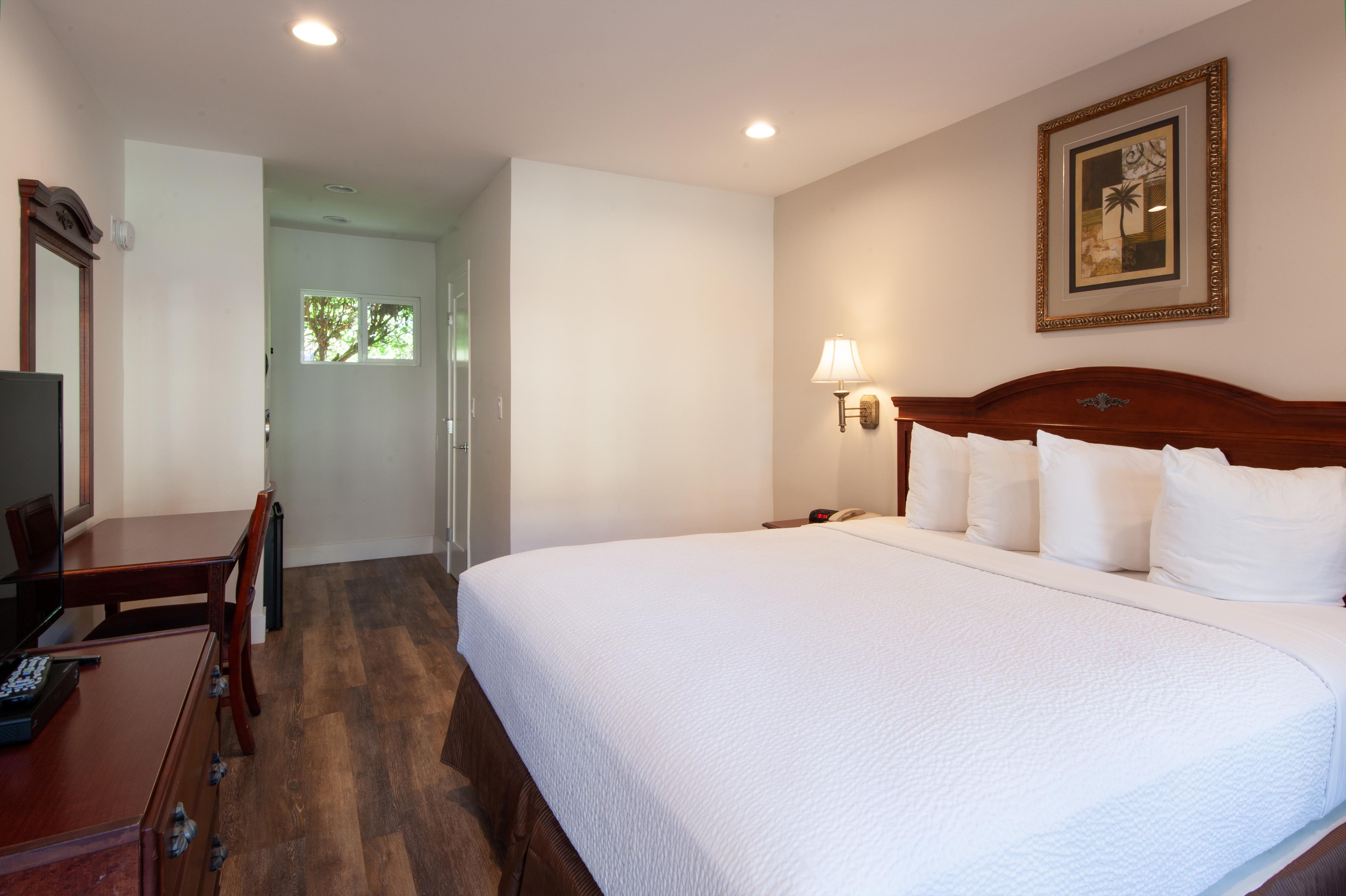 Studio City Court Yard Hotel Стая снимка